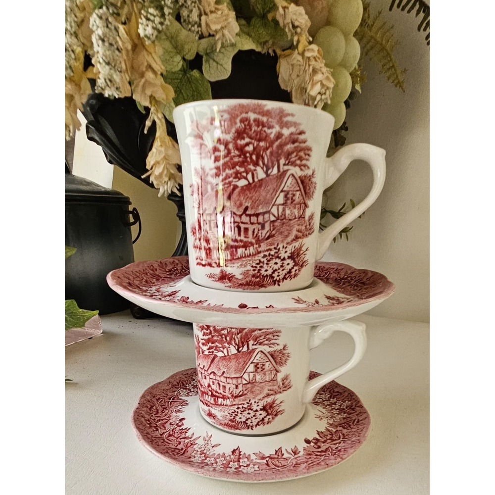 J&G Meakin Romantic England Red Cup Saucer Set Of 2 ANNE HATHAWAYS Cottage